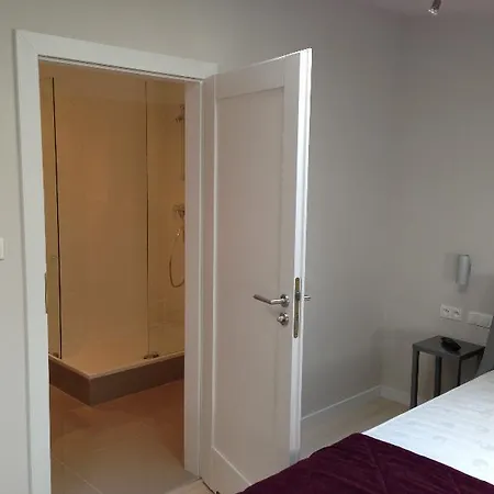 Platinum Apartment *