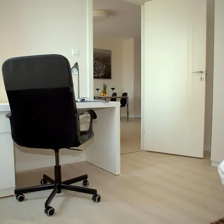 Platinum Apartment Warsaw